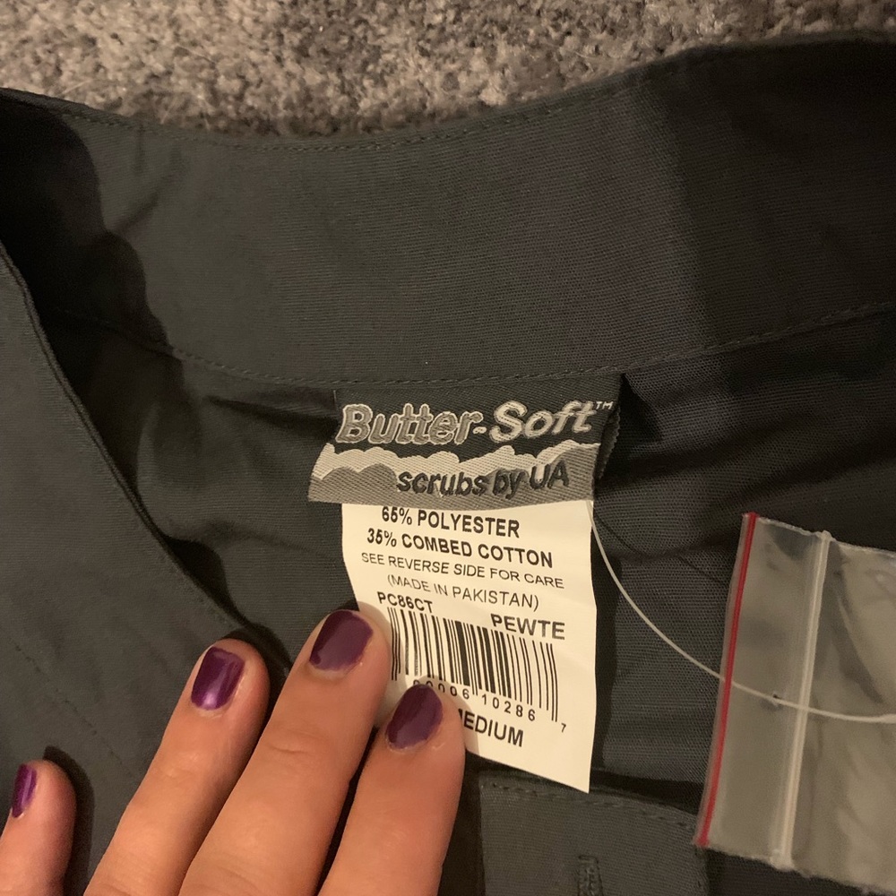 Scrub jacket - Picture 2 of 3